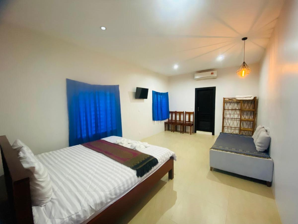 Sophat Villa Siem Reap Bagian luar foto
