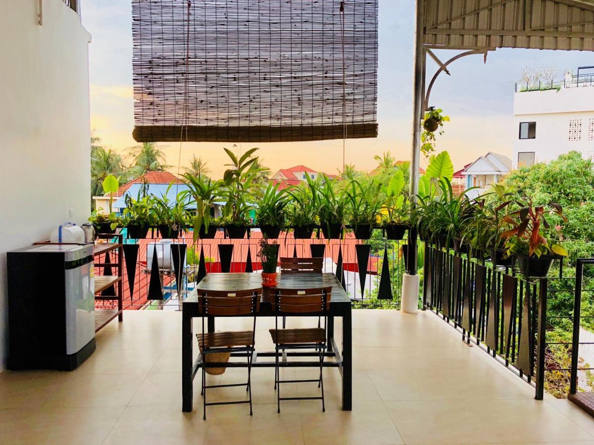 Sophat Villa Siem Reap Bagian luar foto