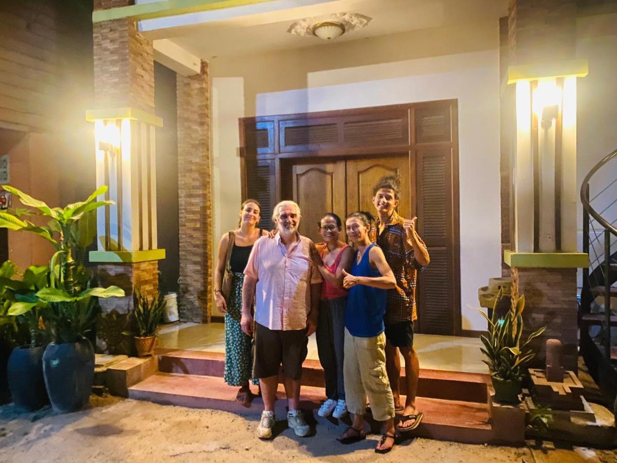 Sophat Villa Siem Reap Bagian luar foto