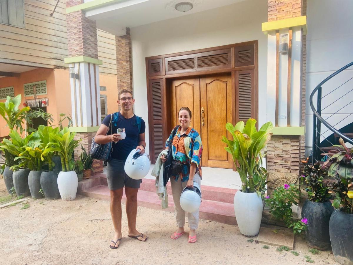 Sophat Villa Siem Reap Bagian luar foto