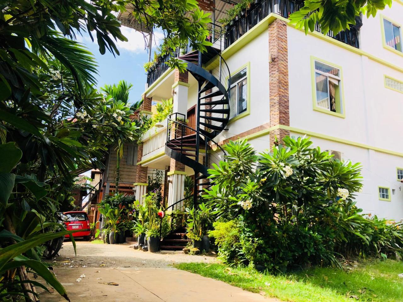 Sophat Villa Siem Reap Bagian luar foto