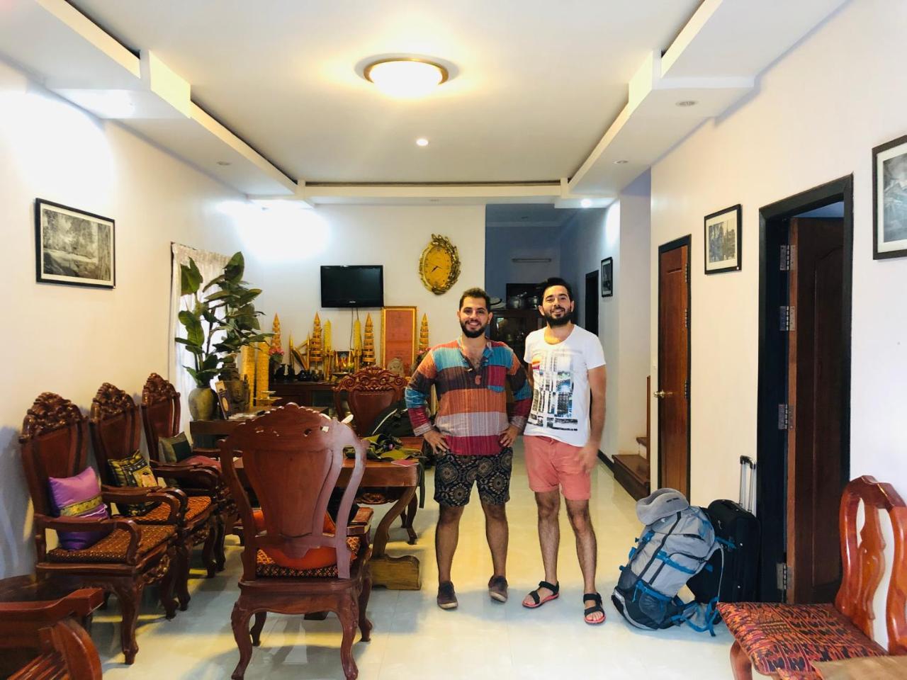 Sophat Villa Siem Reap Bagian luar foto